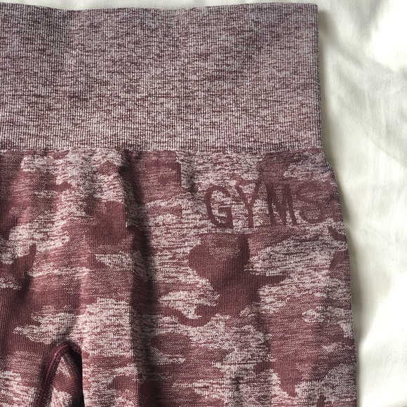 Gymshark 🦈 camo seamless leggings. BRAND NEW-with tags! - Picture 2 of 5